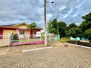 Foto da fachada de uma casa em Lajeado, Brasil.