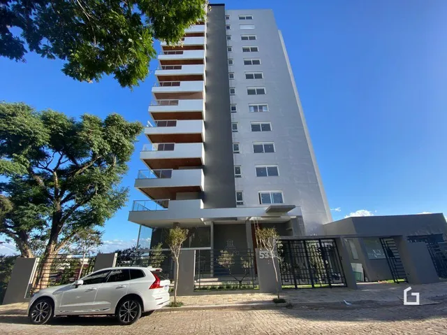 Fachada moderna de um edifício residencial em Lajeado, Brasil.
