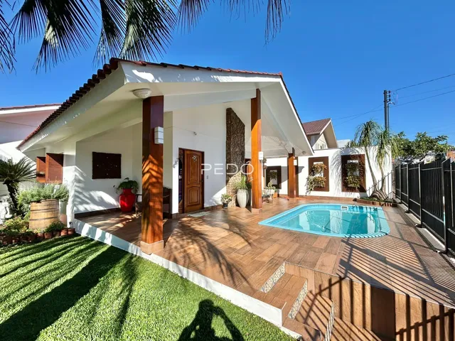 Casa com 3 dormitórios