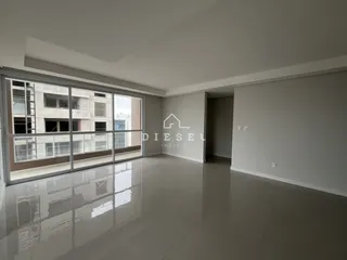 Apartamento com 3 dormitórios, foto 2