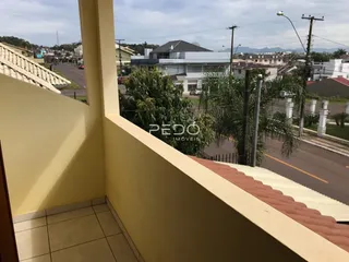 Vista da fachada de uma residência em Lajeado, Brasil.