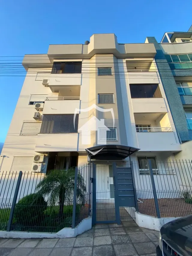 Fachada de um prédio residencial em Lajeado, Brasil.