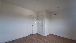 Apartamento com 2 dormitórios, foto 9