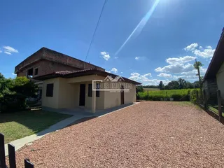Casa com 2 dormitórios, foto 1