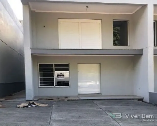 Sobrado com 2 dormitórios