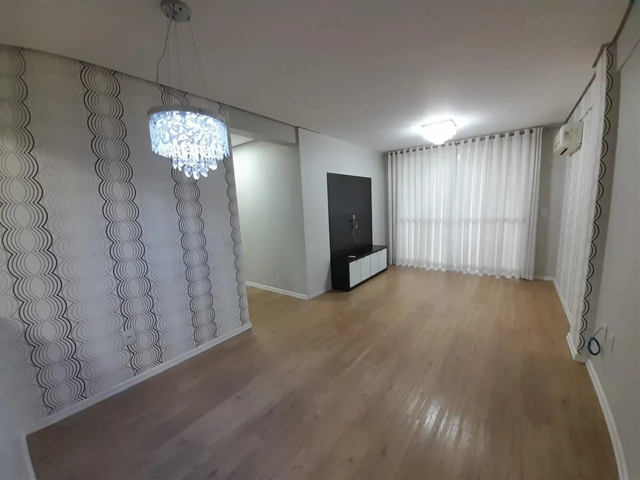 Apartamento com 3 dormitórios, foto 1