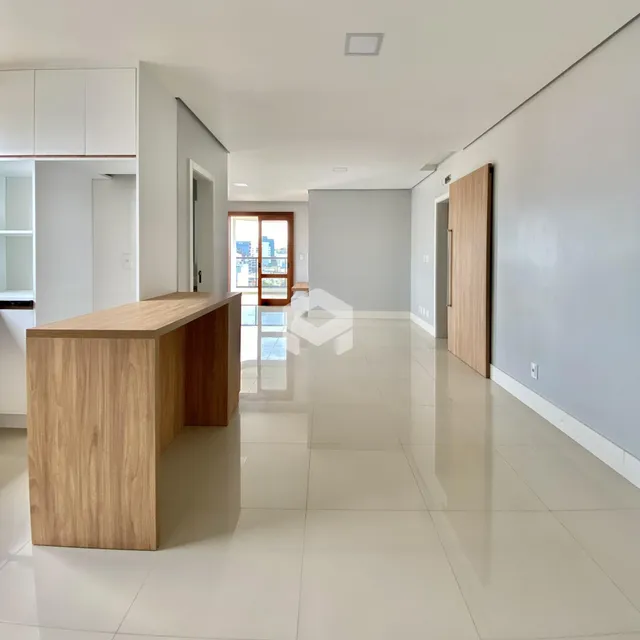 Apartamento com 3 dormitórios, foto 3