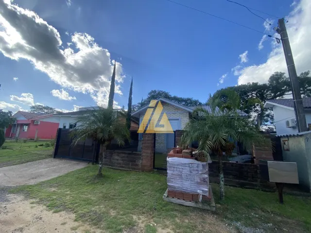 Casa com 2 dormitórios