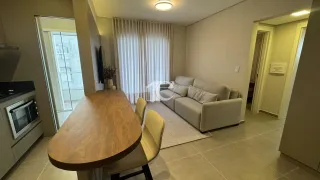 Apartamento com 2 dormitórios, foto 3