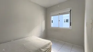 Apartamento com 2 dormitórios, foto 8
