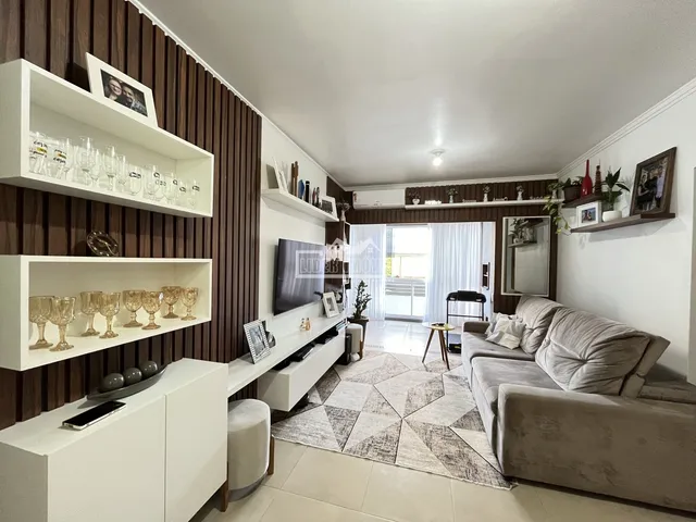 Apartamento com 2 dormitórios