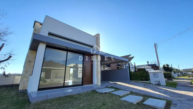 Casa com 3 dormitórios, foto 2
