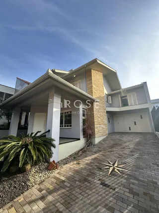 Casa com 3 dormitórios, foto 1