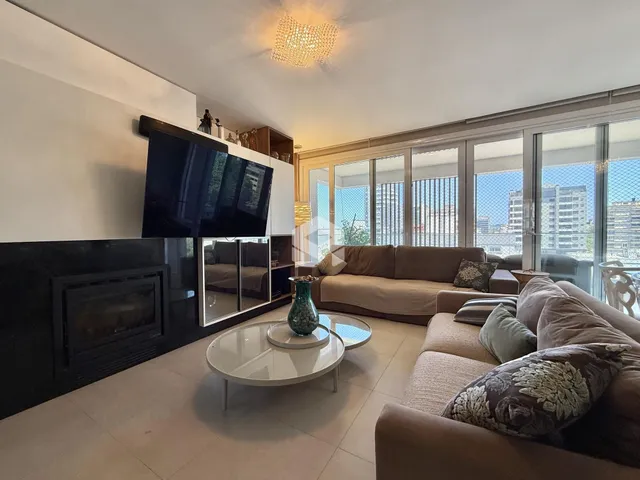 Apartamento com 3 dormitórios, foto 4