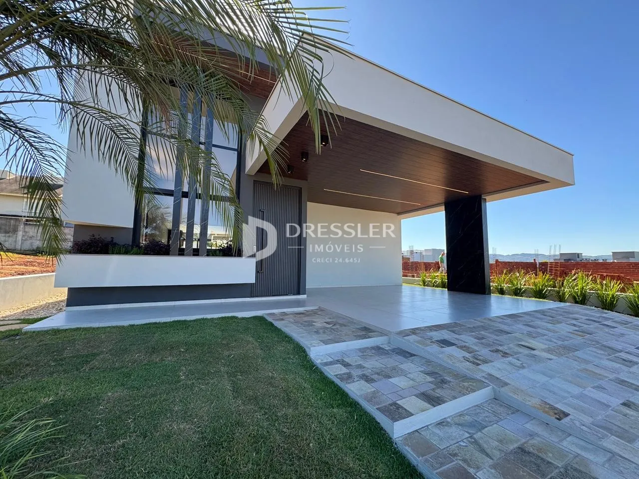 Casa com 3 dormitórios, foto 1