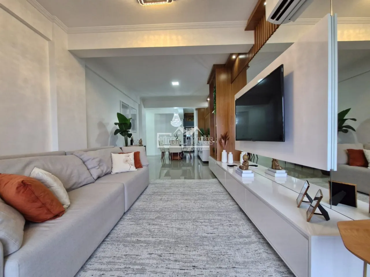 Apartamento com 2 dormitórios, foto 1