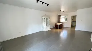 Casa com 4 dormitórios, foto 4