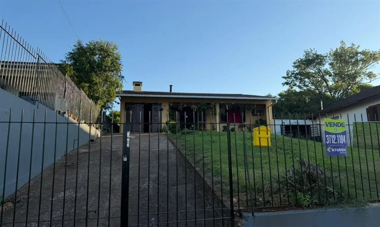 Casa com 3 dormitórios, foto 1