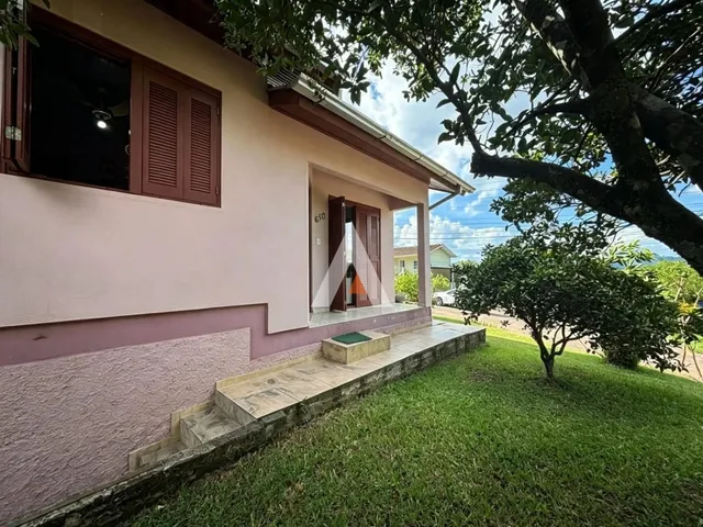 Casa com 3 dormitórios