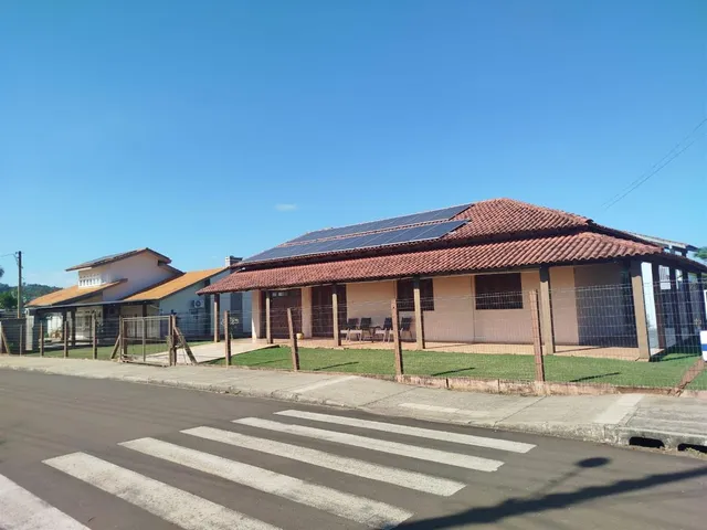 Casa com 3 dormitórios