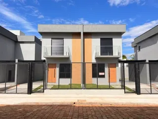 Sobrado com 2 dormitórios