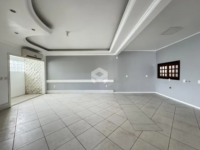 Casa com 5 dormitórios, foto 4