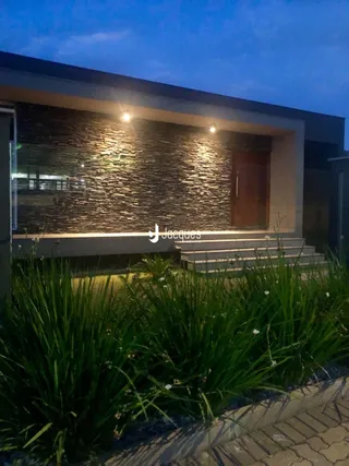 Casa com 3 dormitórios, foto 2