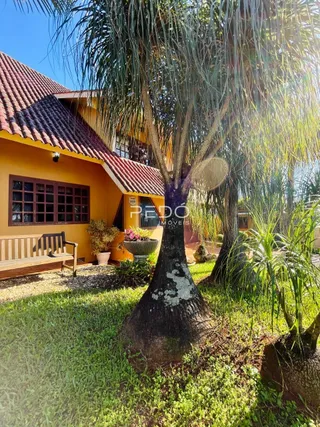 Casa com 5 dormitórios, foto 3