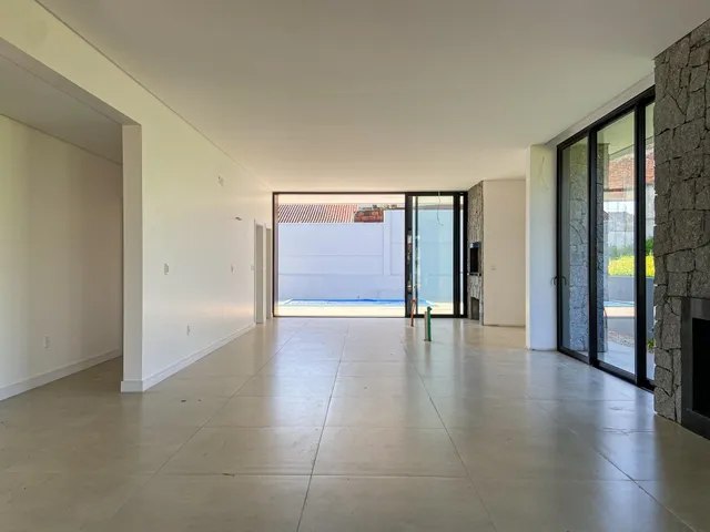 Casa com 3 dormitórios