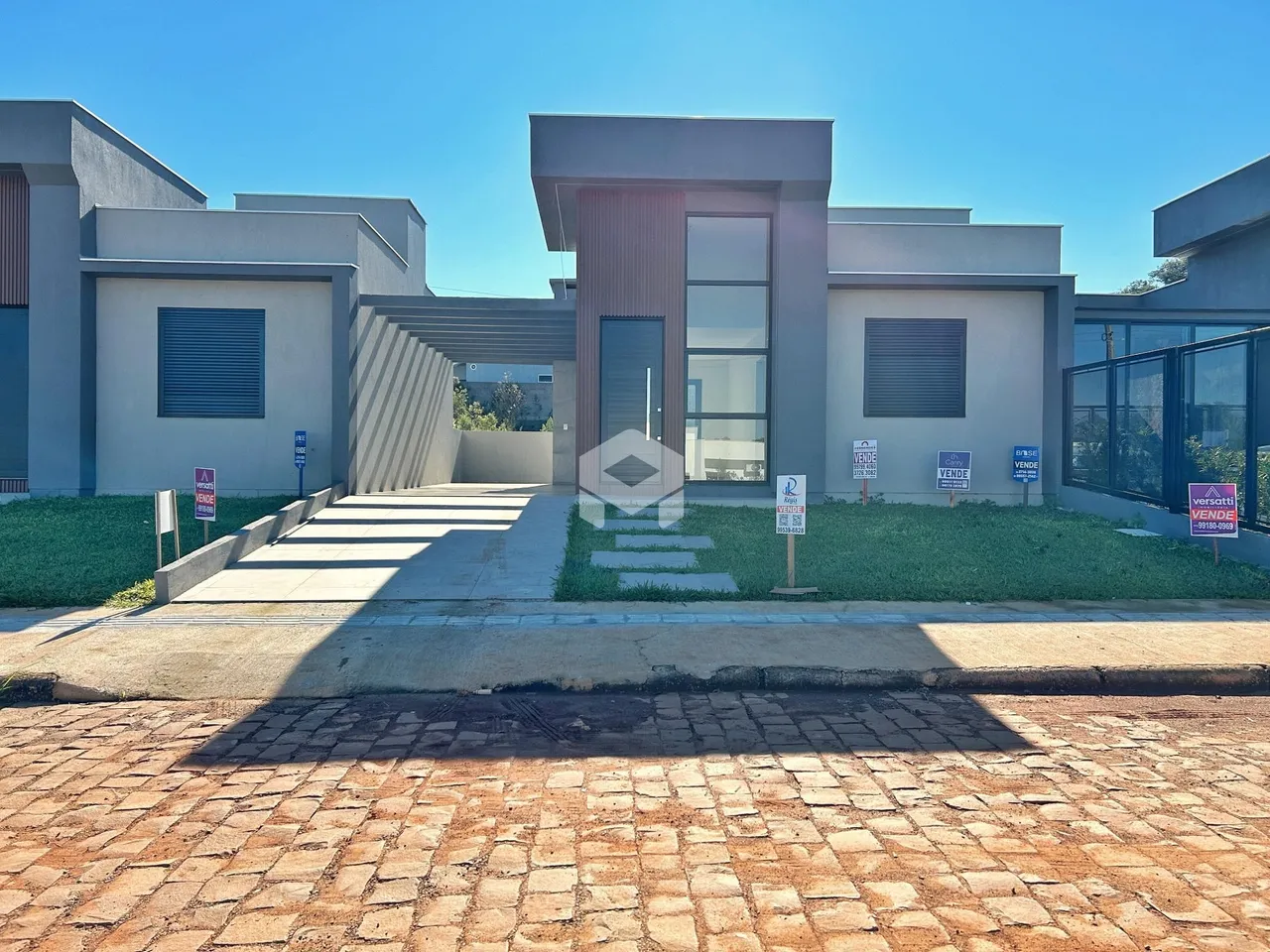 Casa geminada com 2 dormitórios, foto 1
