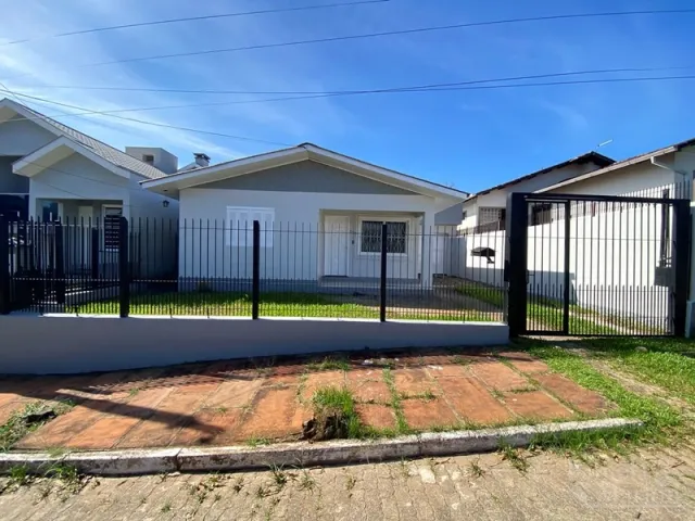 Casa com 4 dormitórios