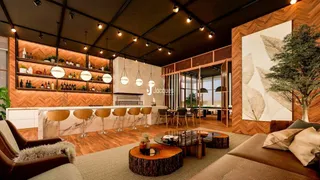 Sala de estar com decoração em madeira e iluminação quente.