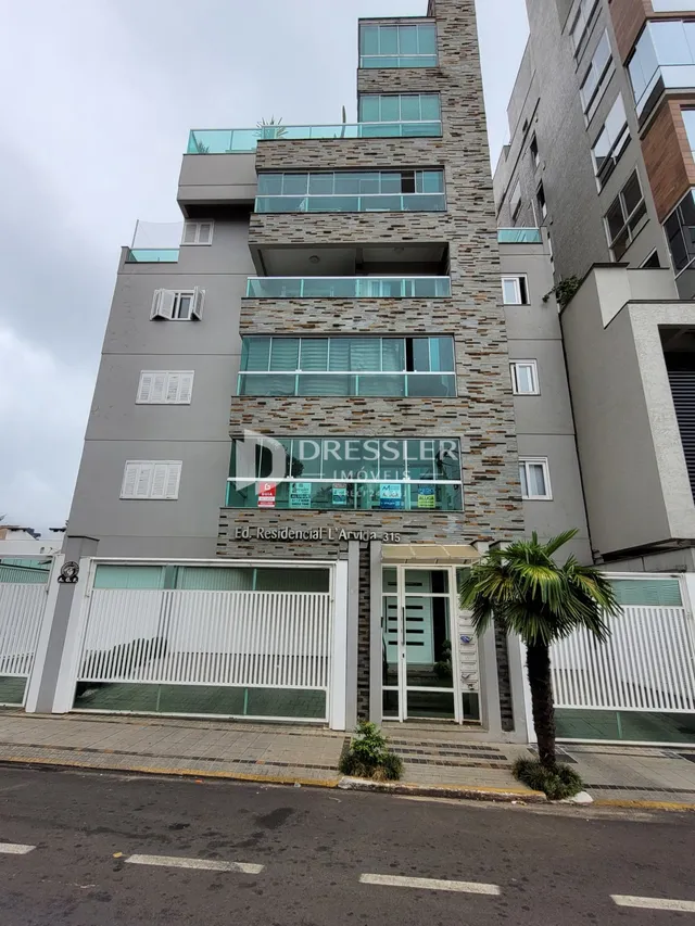 Fachada de um edifício residencial em Lajeado, Brasil.