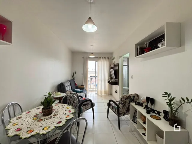 Apartamento com 2 dormitórios, foto 2