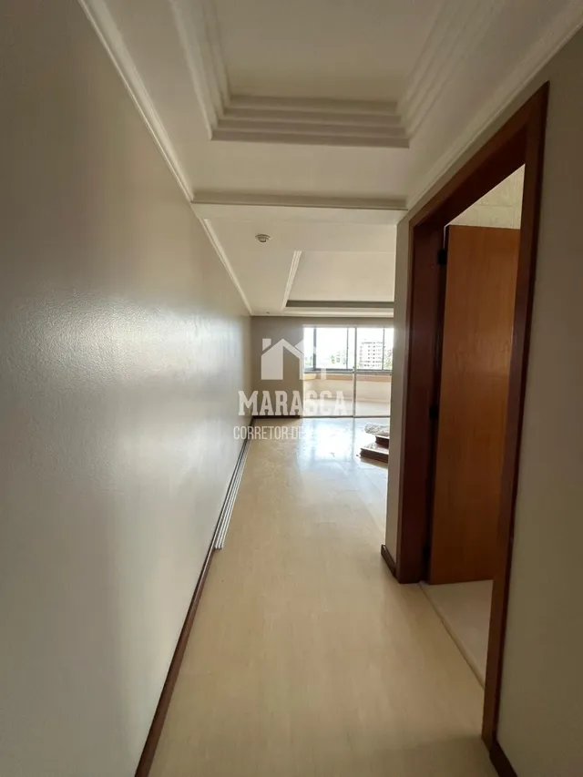 Apartamento com 3 dormitórios, foto 2