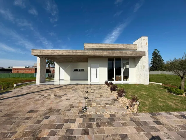Casa com 3 dormitórios