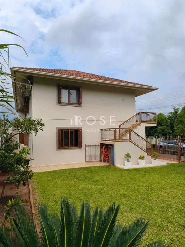 Casa com 6 dormitórios, foto 2