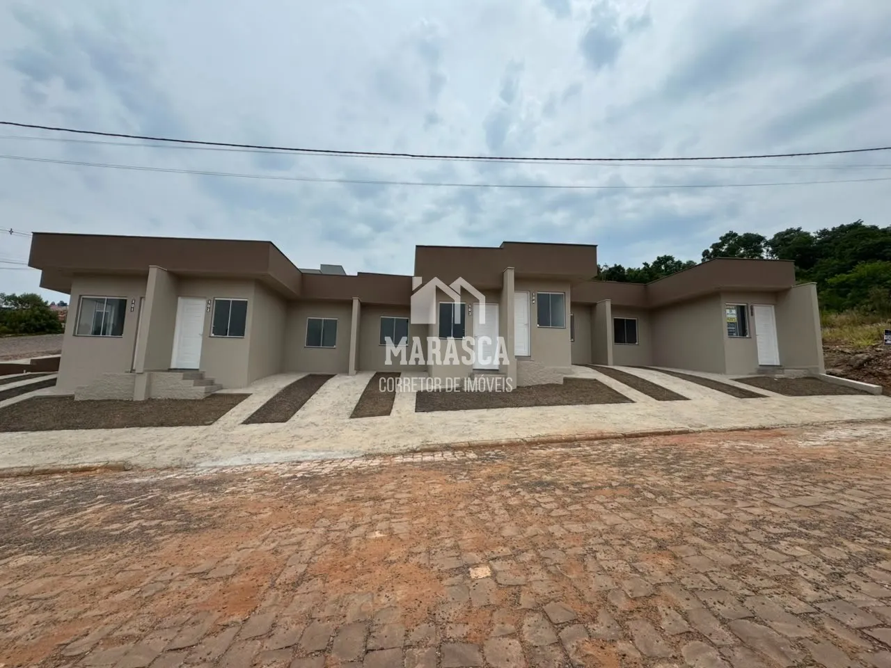 Casa geminada com 2 dormitórios, foto 1