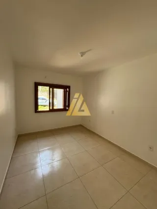Casa geminada com 2 dormitórios, foto 1