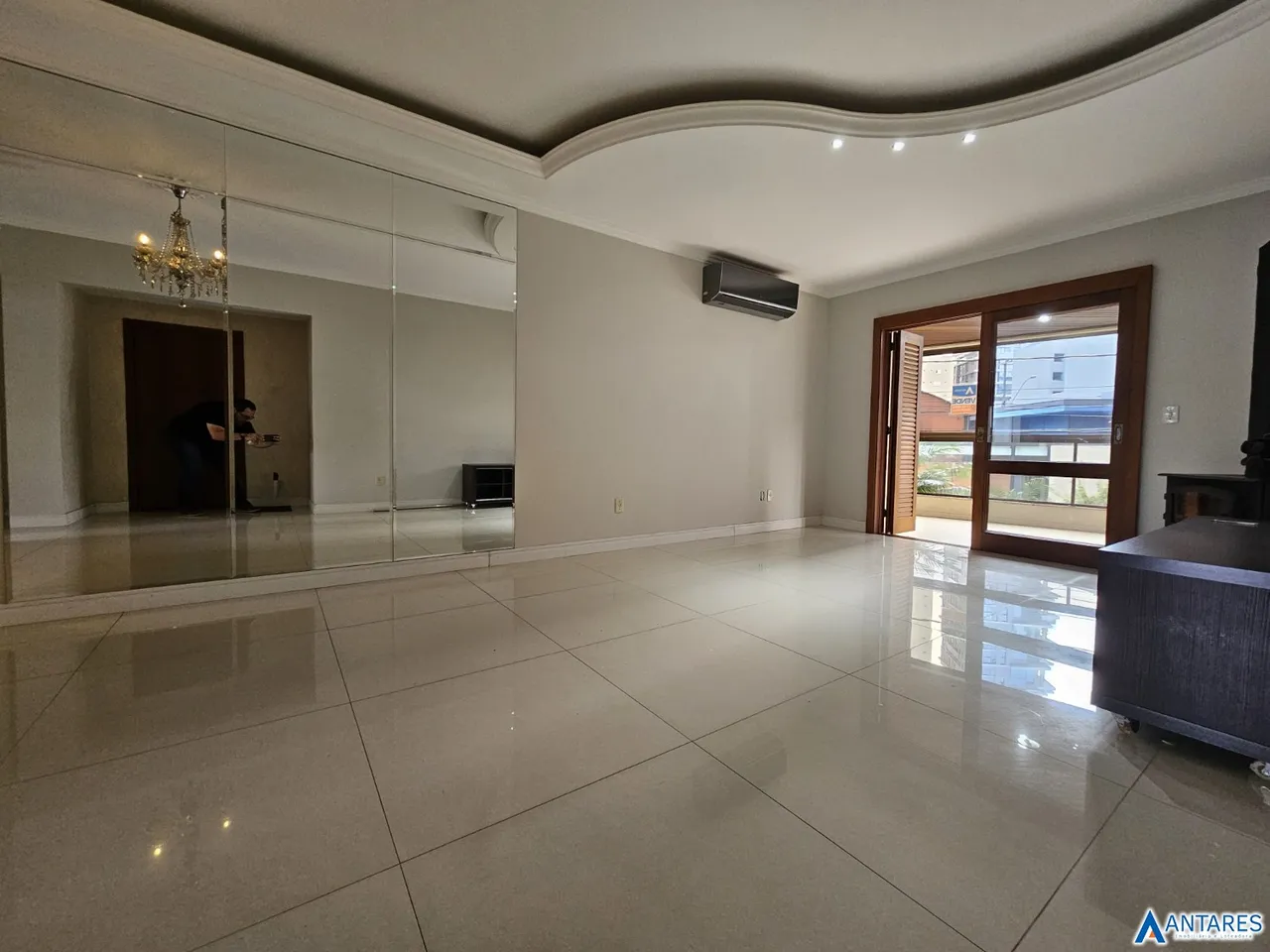 Apartamento com 3 dormitórios, foto 1