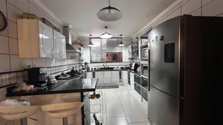 Casa com 5 dormitórios, foto 9