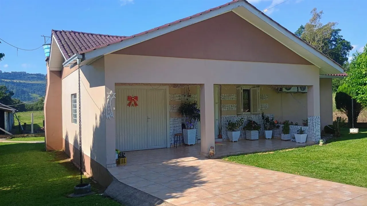 Área rural com 3 dormitórios, foto 1