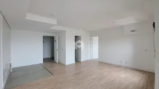 Apartamento com 2 dormitórios, foto 3