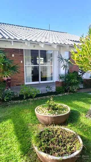 Casa com 3 dormitórios, foto 1