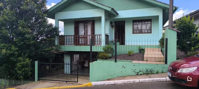 Casa com 3 dormitórios