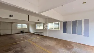 Apartamento com 2 dormitórios, foto 18