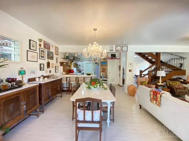 Casa com 4 dormitórios, foto 4