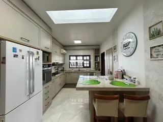 Casa com 5 dormitórios, foto 7