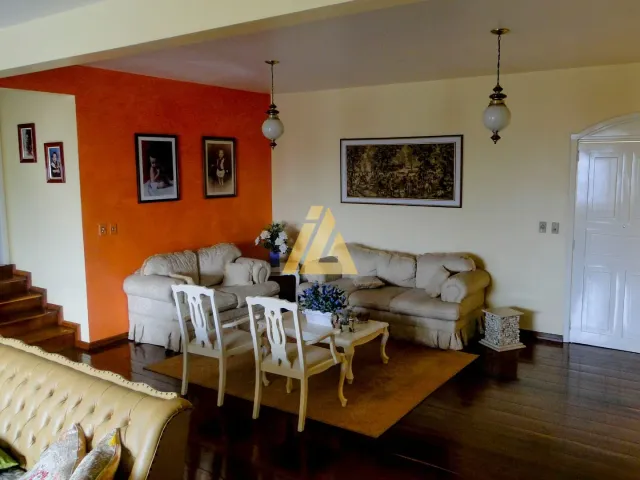 Casa com 5 dormitórios, foto 4