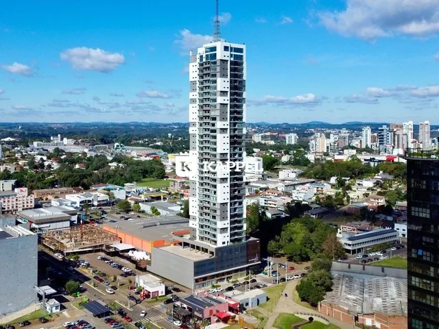 Vista panorâmica de um arranha-céu moderno em Lajeado, Brasil.
